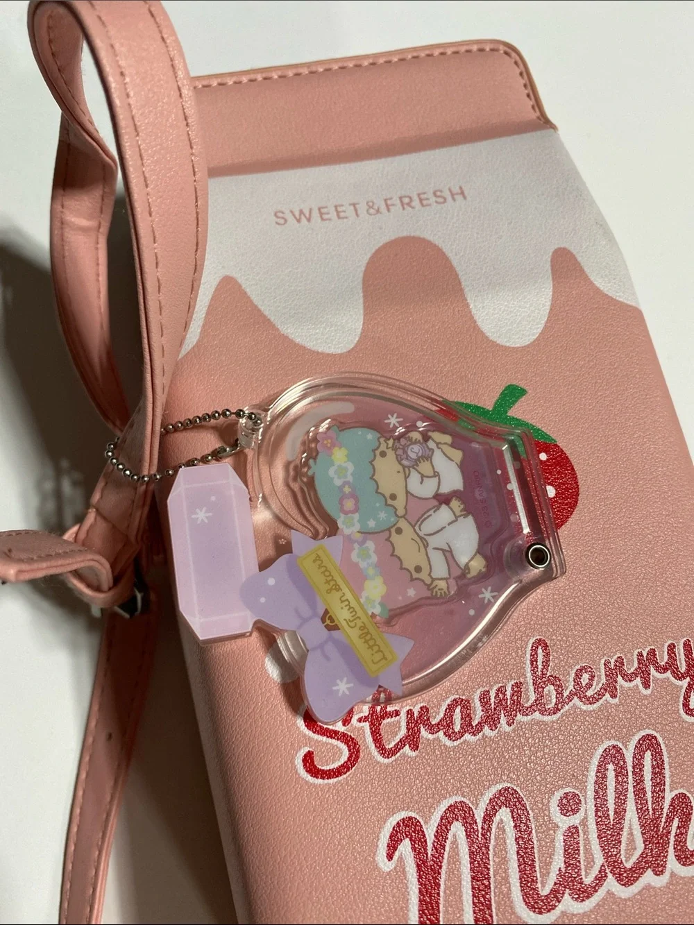 N/A pink strawberry